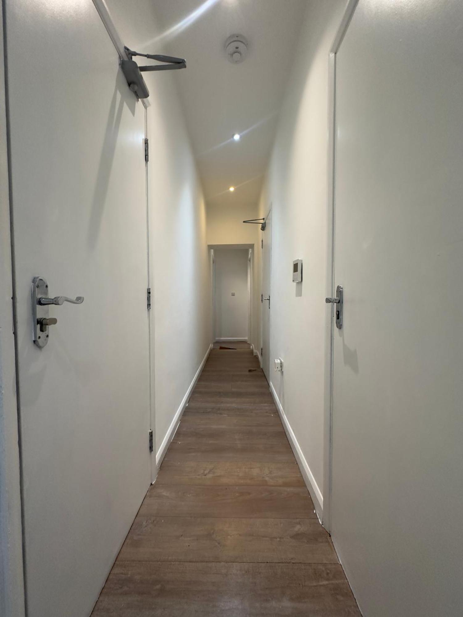 Euston Apartment *
